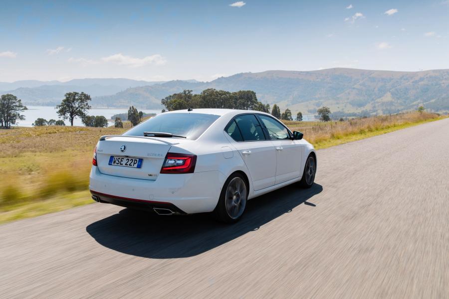  Skoda Octavia RS 245 (5E) 2017 года  (AU) (фото 33 из 40)